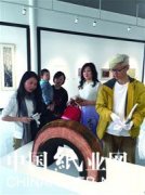 青島紙上創(chuàng)意展亮出國際范兒